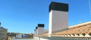 Ejemplo de remate / sombrerete para chimenea en aluminio lacado 2